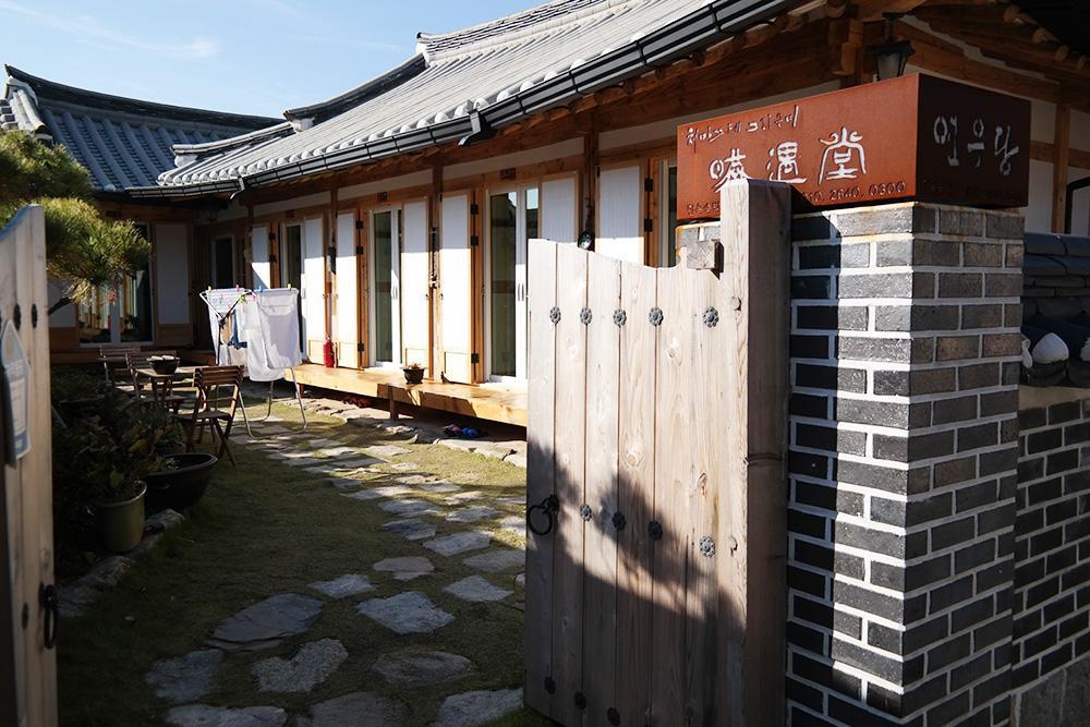 Yeonwoodang Guesthouse 全州市 外观 照片
