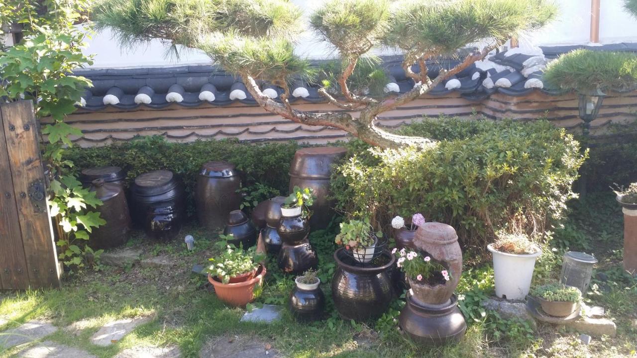Yeonwoodang Guesthouse 全州市 外观 照片